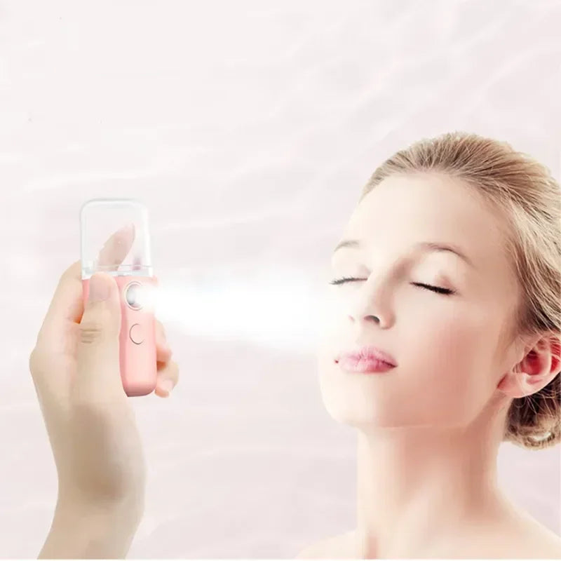 Mini vaporizador facial portátil